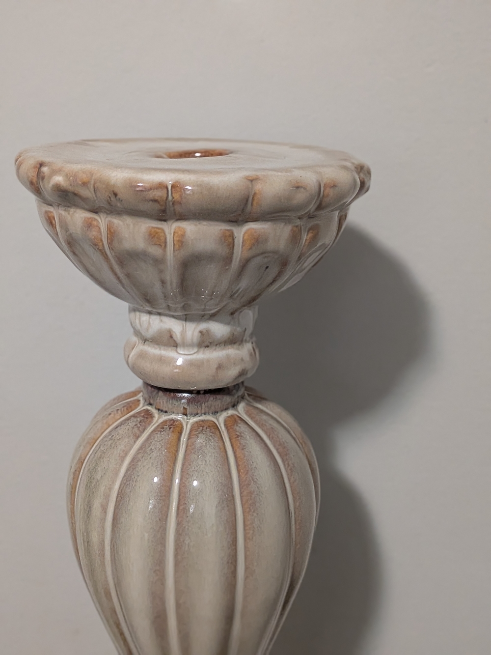 17" Tall Elegant Ceramic Candle Holder Beautiful Detail Bombay Candle Not Incl - Picture 4 of 11